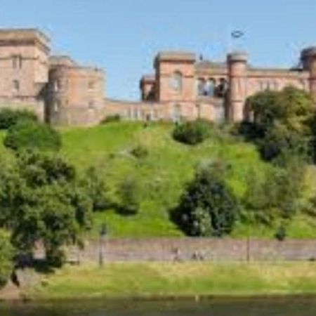 Inshes Inverness City Apartments - Modern & Bright Apartment Close To Raigmore Hospital & Shops מראה חיצוני תמונה