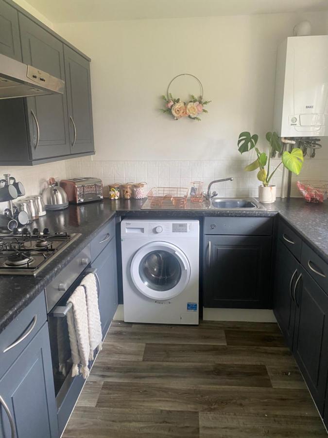 Inshes Inverness City Apartments - Modern & Bright Apartment Close To Raigmore Hospital & Shops מראה חיצוני תמונה